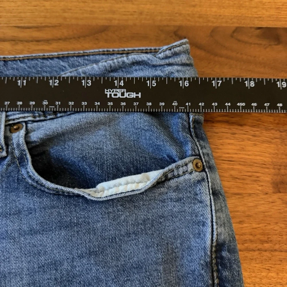 Levis 541 Athletic Taper Jeans Mens 32x27 Light Wash Stretch Denim